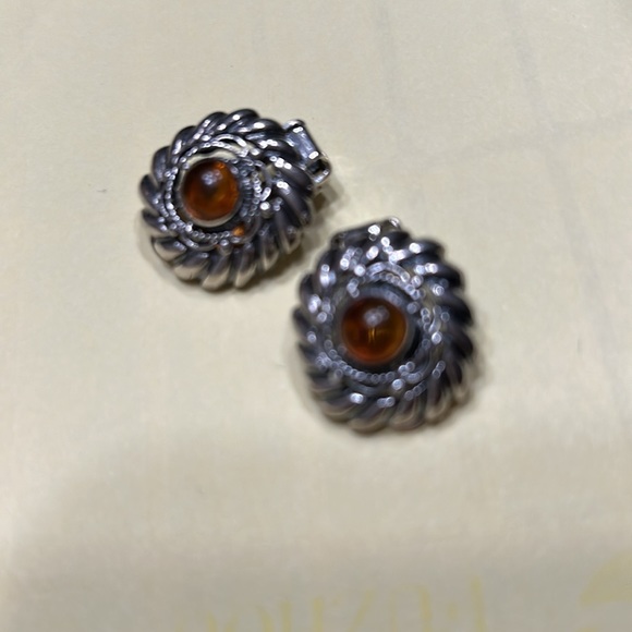 Vintage sterling silver Clip Earrings - Picture 4 of 8
